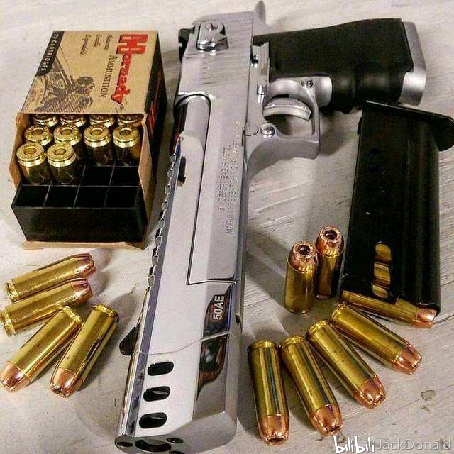 357马格南左轮手枪弹的半自动手枪,当时他们的研制计划名称为"马格南