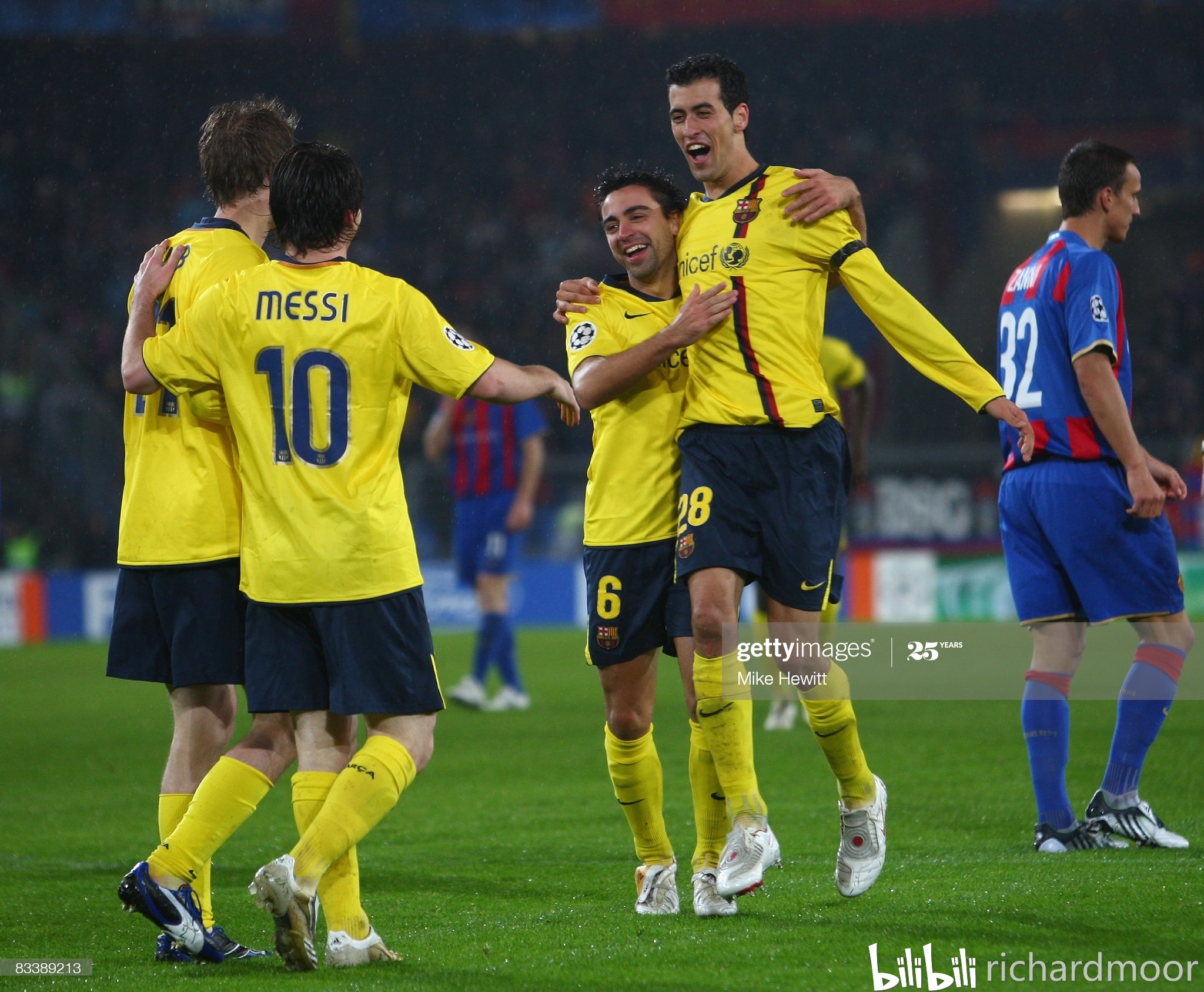 利物浦欧冠客场球衣 ca9480dd3d3942ee5142d5045003c013a8913ecc.jpg