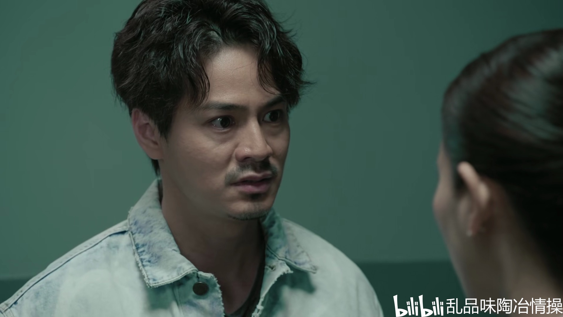 《陀枪师姐2021》:合格的合拍片,令人失望的方骏钊作品