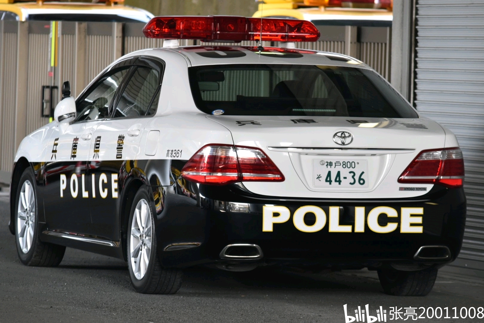 13代皇冠制式警车合集(1)