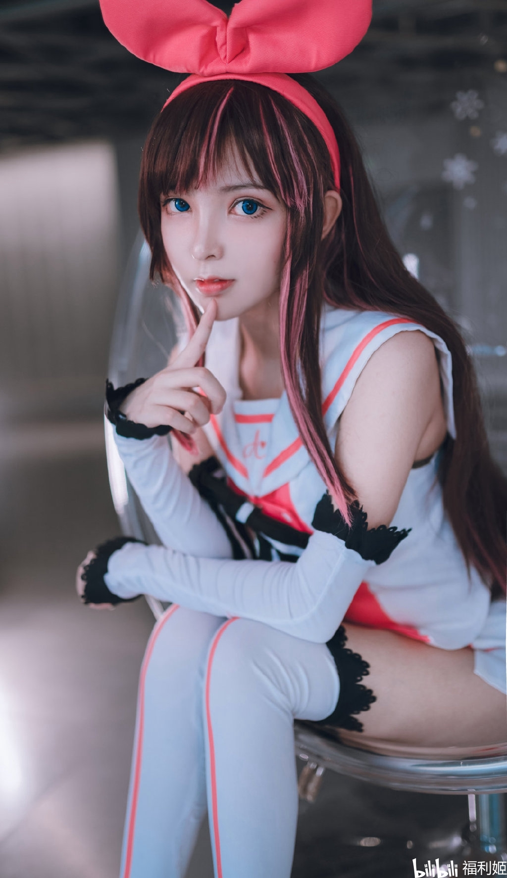 白嫩可爱绊爱酱cosplay性感图片写真