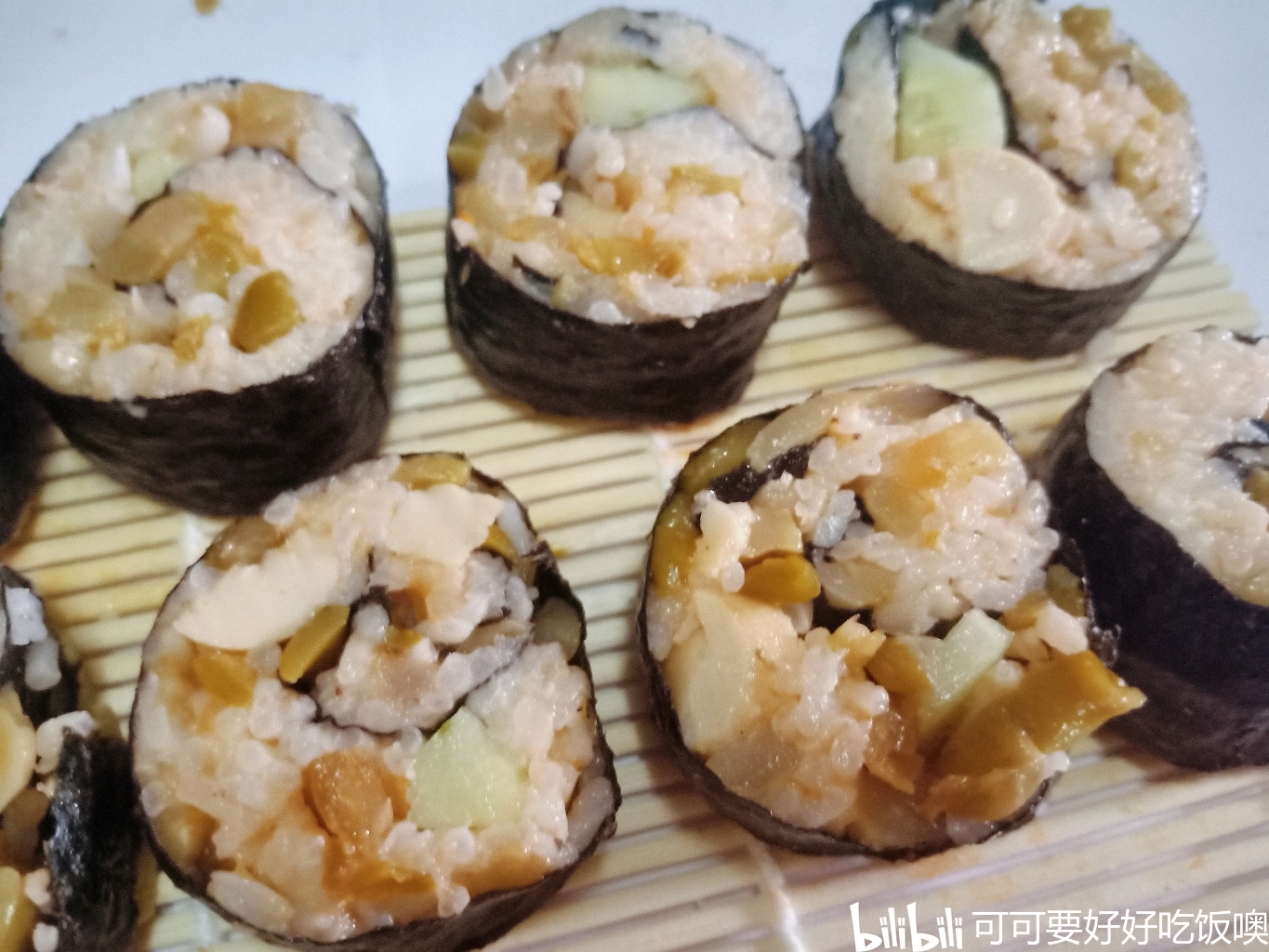 我做的 典型得中式寿司哈哈哈哈