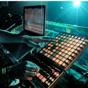 一入电音深似海从此抖腿不能改的投稿视频 - 一