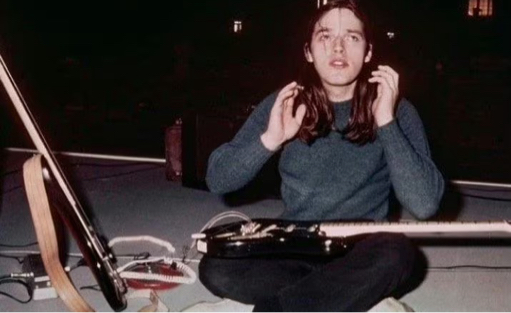 1分钟打击乐演奏5首超燃金属英文歌曲,每一首都能单曲循环!真的不要糖啊啊简直是天籁!哔哩哔哩视频