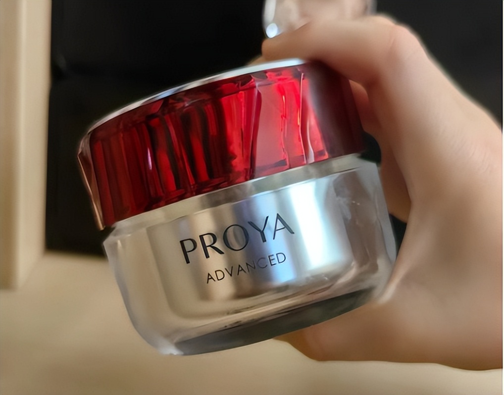 珀莱雅修复面霜好用吗 ae6194eb28c2d440b5bcf023cd5d70393546750790928797.jpg