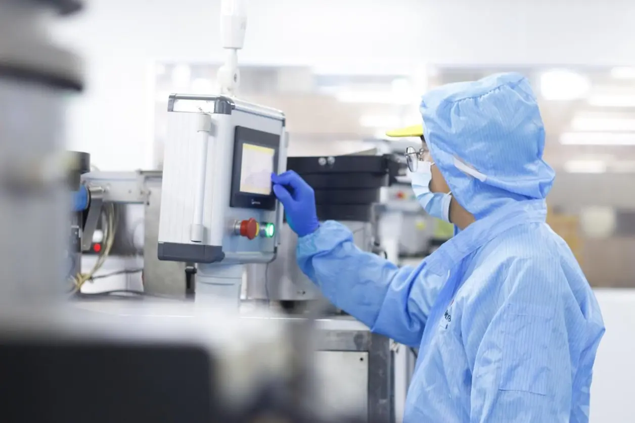 确定产品的最终工艺参数和生产规模。中试阶段的时间一般在1-3个月之间。