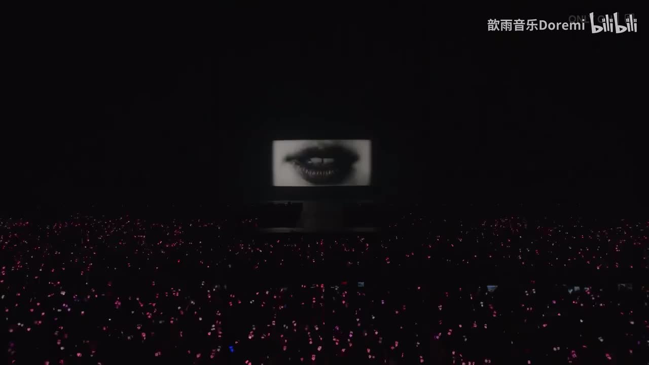 3 4 4K OD× O BLACKPINK 1 2 d~O a A Y Jennie - You Me O`A OP O~A Eu A O ÷