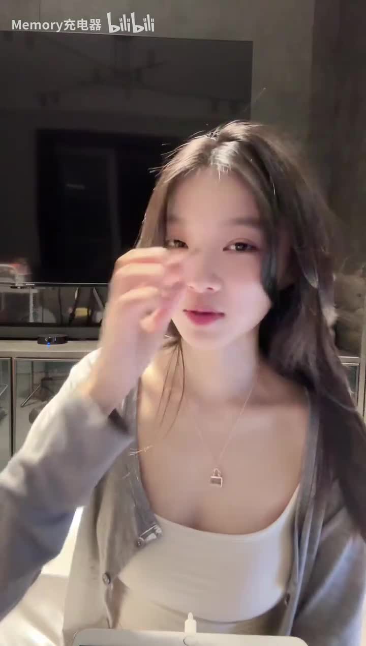 梅梅_2025-11-03_15-54-09_002