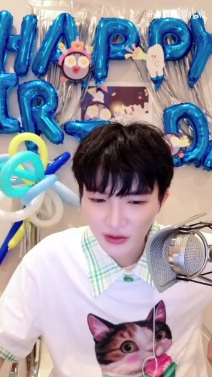 《爱上你》《怎么办》