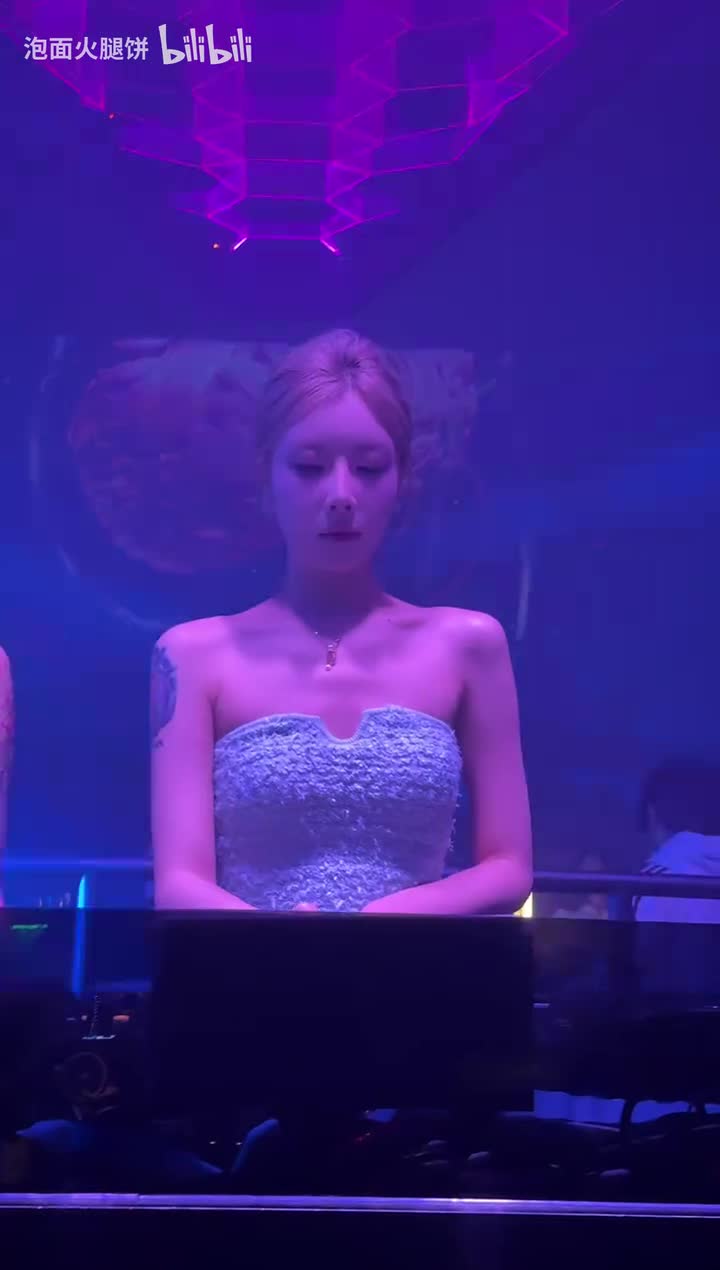 成都DNA酒吧商务KTV-书书_20251121014059