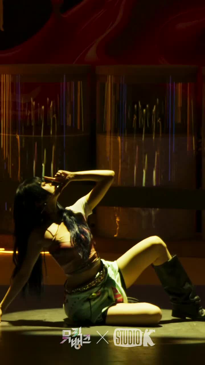 洪恩採 HONG EUNCHAE 竖版直拍