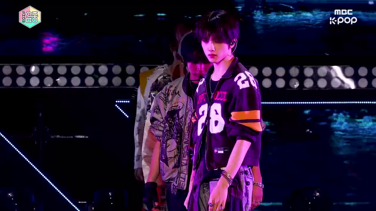 11.29 音中 李帝努 横版直拍