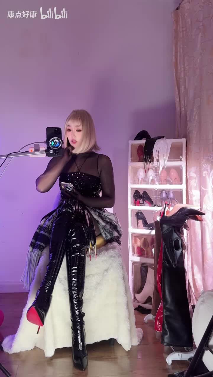 [2026-05-31_23-55-36][妍妍^_^][今天没人陪？姐姐陪]