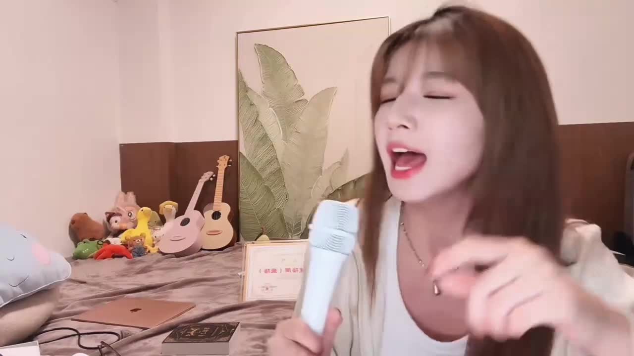 雪梨甩头两分钟