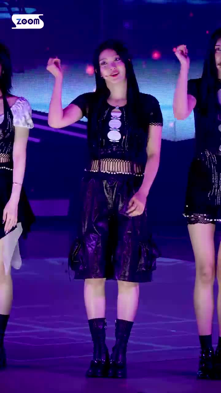 [안방1열 직캠4K] 에버글로우 온다 'ZOMBIE' (EVERGLOW ONDA FanCam) @SBS Inkigayo 240616