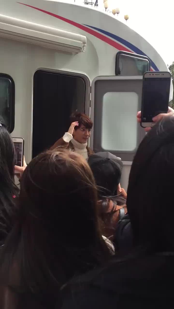 另一个视角的拜拜