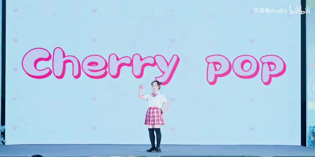 彤-真的不是米奇