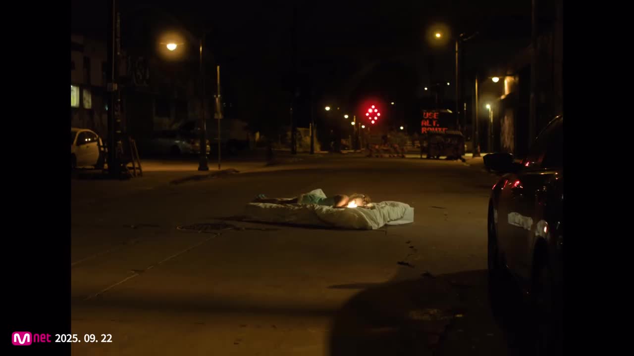 NMIXX - Reality Hurts (Track Video)