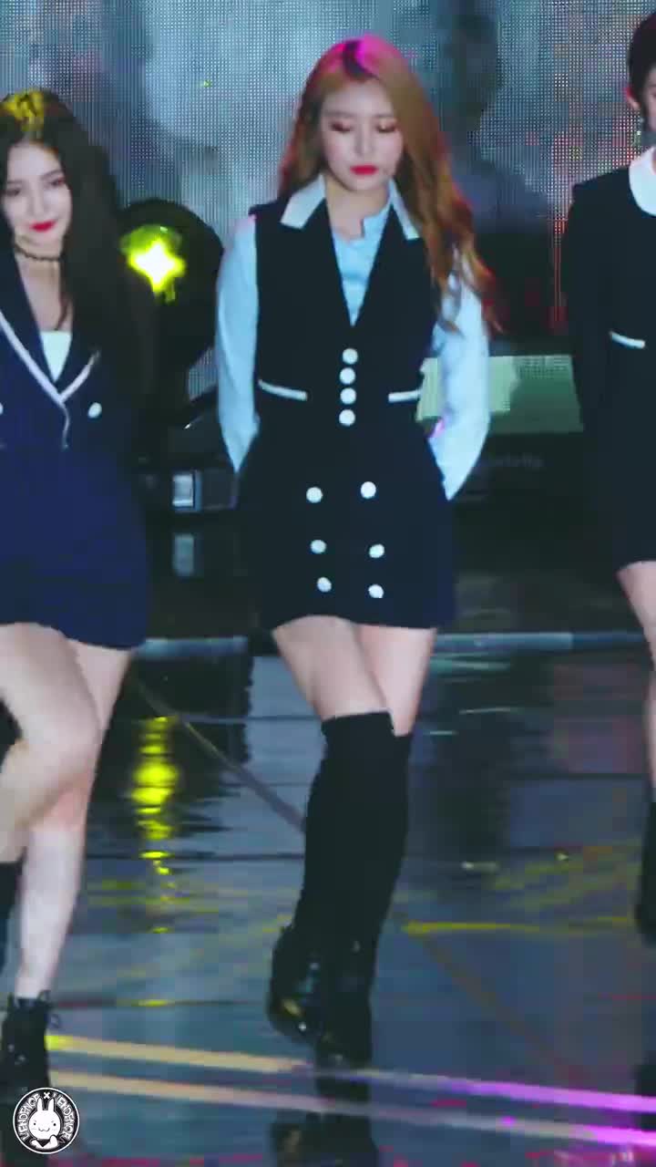 181003 모모랜드 제인 직캠 '어마어마해(EDM Ver.)' MOMOLAND Fancam @2018 아시아송페스티벌 부산아시아드주경기장 벤뎅