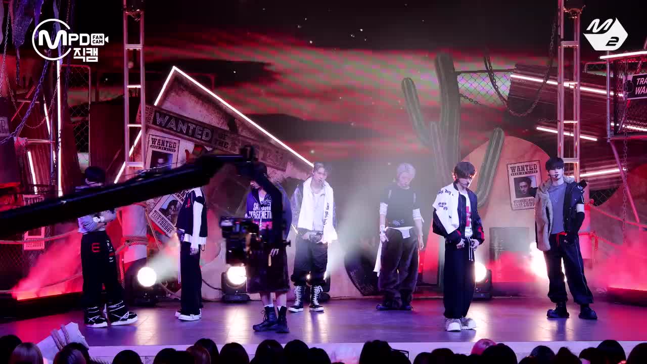 4K 团体横版直拍