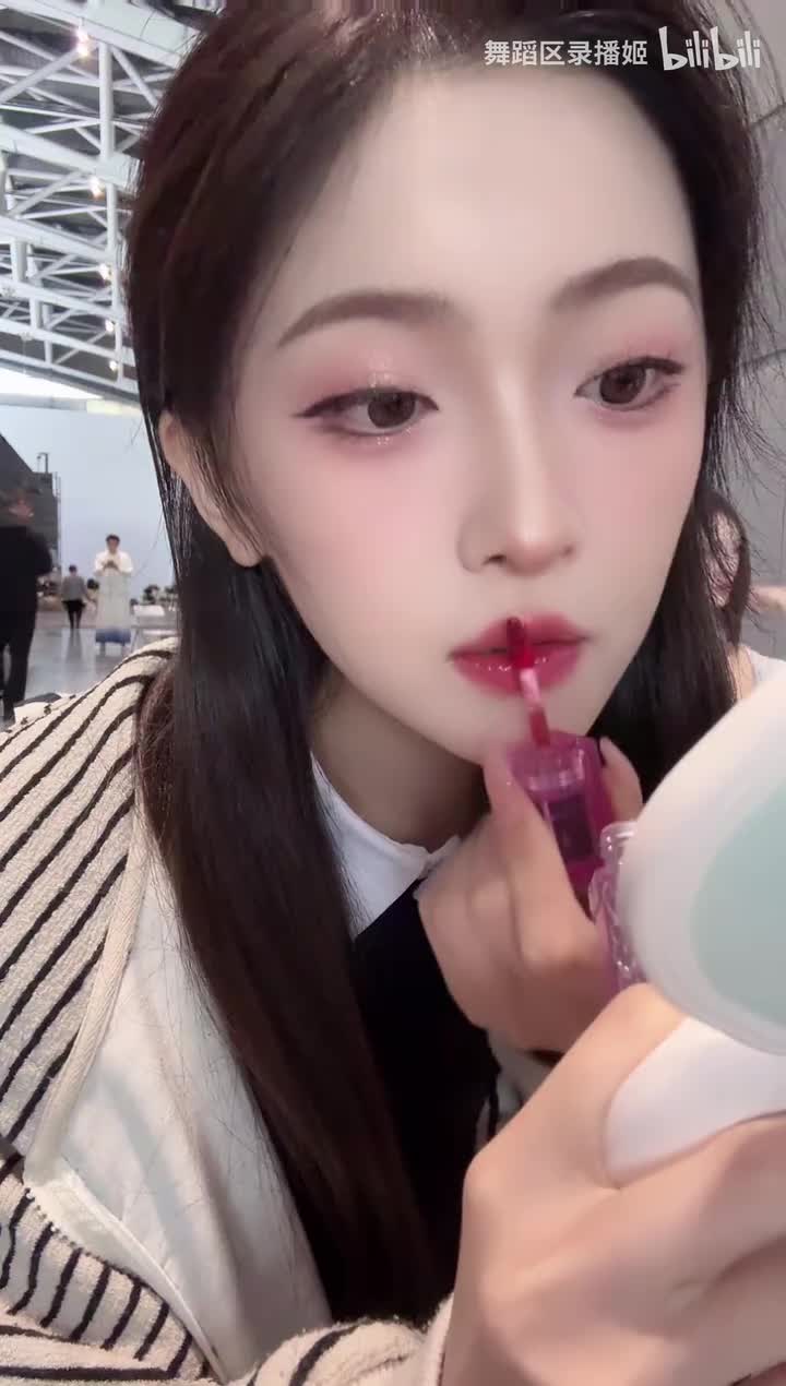 任绵绵_2025-10-06_11-36-14_000