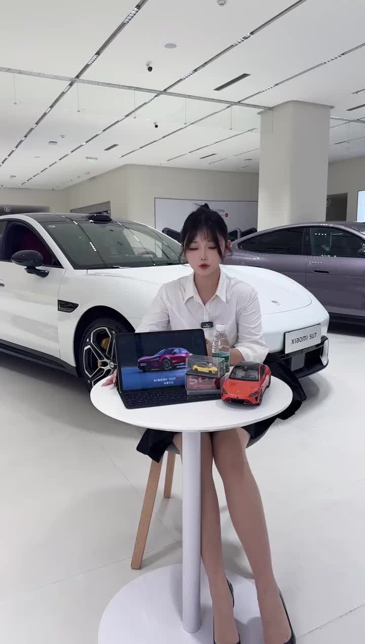 小米汽车_深圳龙岗万科体验店_2026-06-04_22-51-39_000