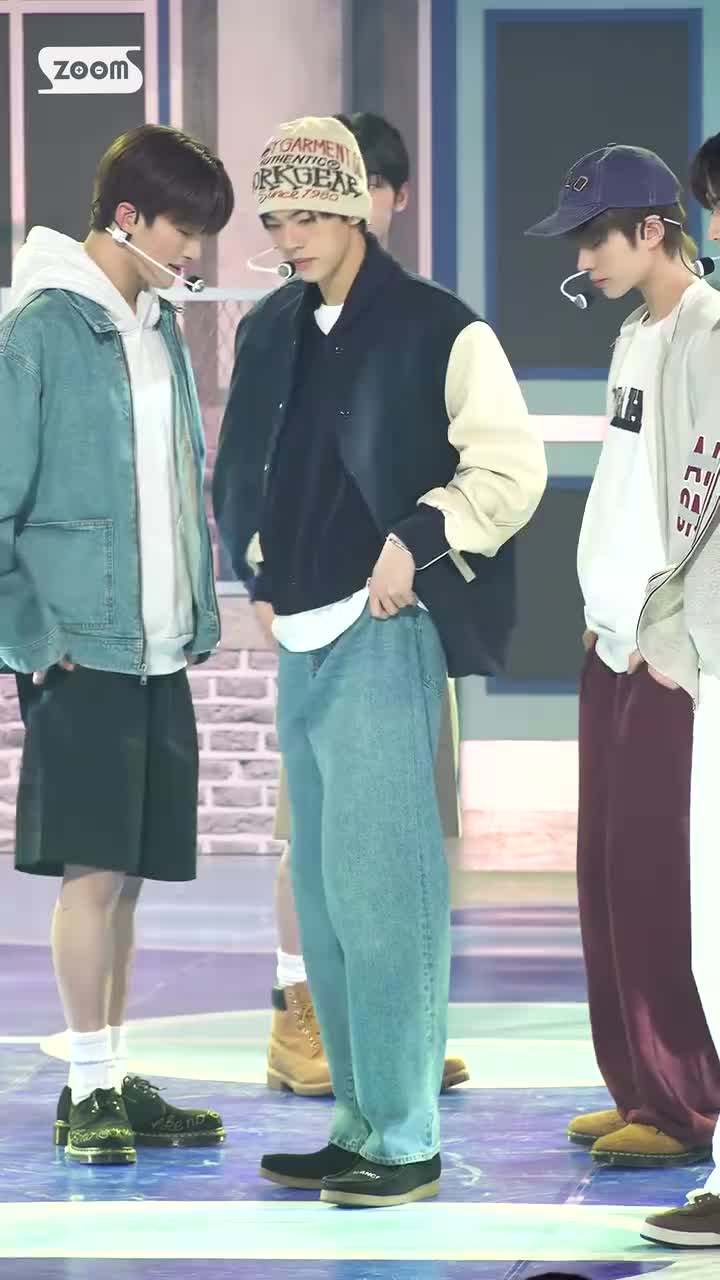 240128 人歌竖版 冷帽酷盖 'plot-twist'