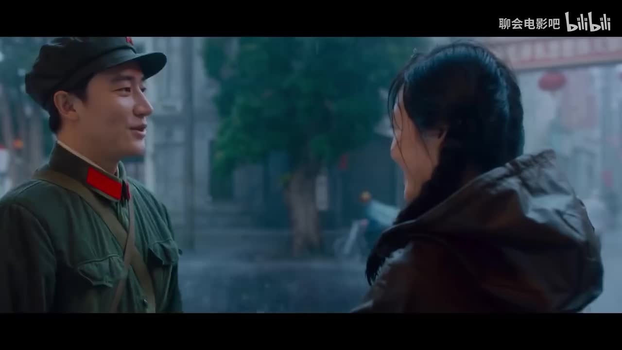 50年没人敢碰，却让冯小刚拍爽了！独家解读《芳华》（上）