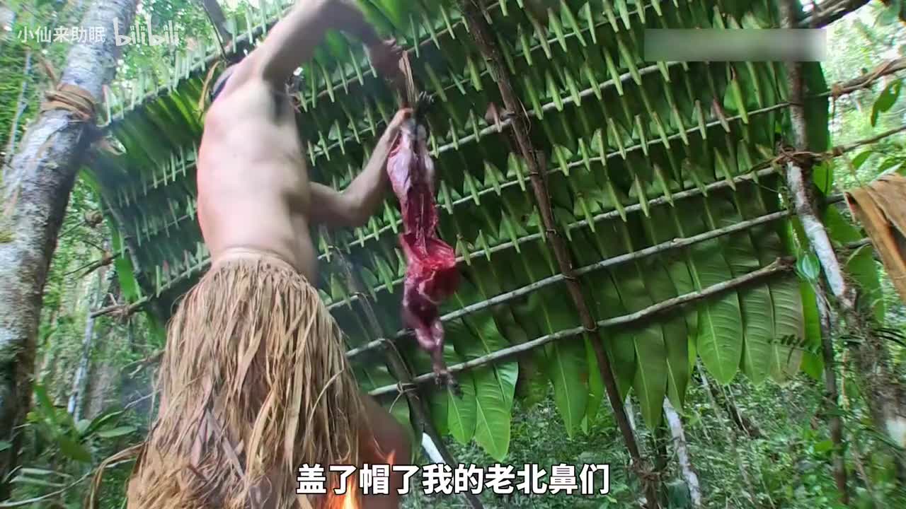 德爷荒野求生，开局就捡到野生蜂蜜，啃着碳烤刺鼠肉串，吃着美味蛆虫大餐？