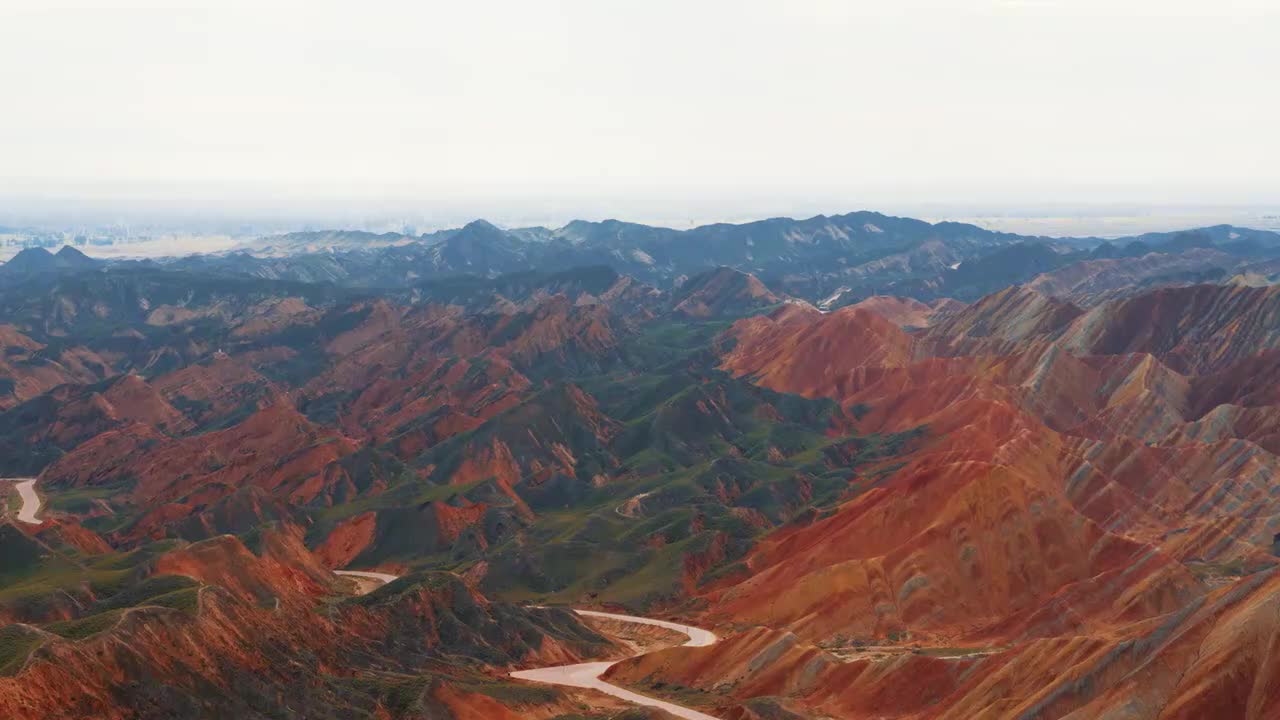 010-中国的彩虹山 (甘肃张掖)
