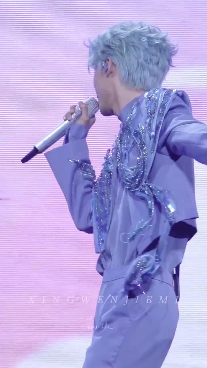 《大城小爱》☆