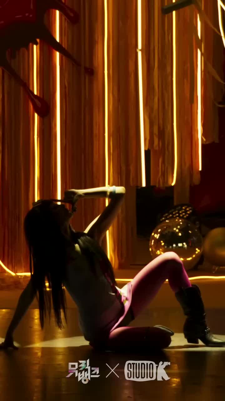 许允真 HUH YUNJIN 竖版直拍