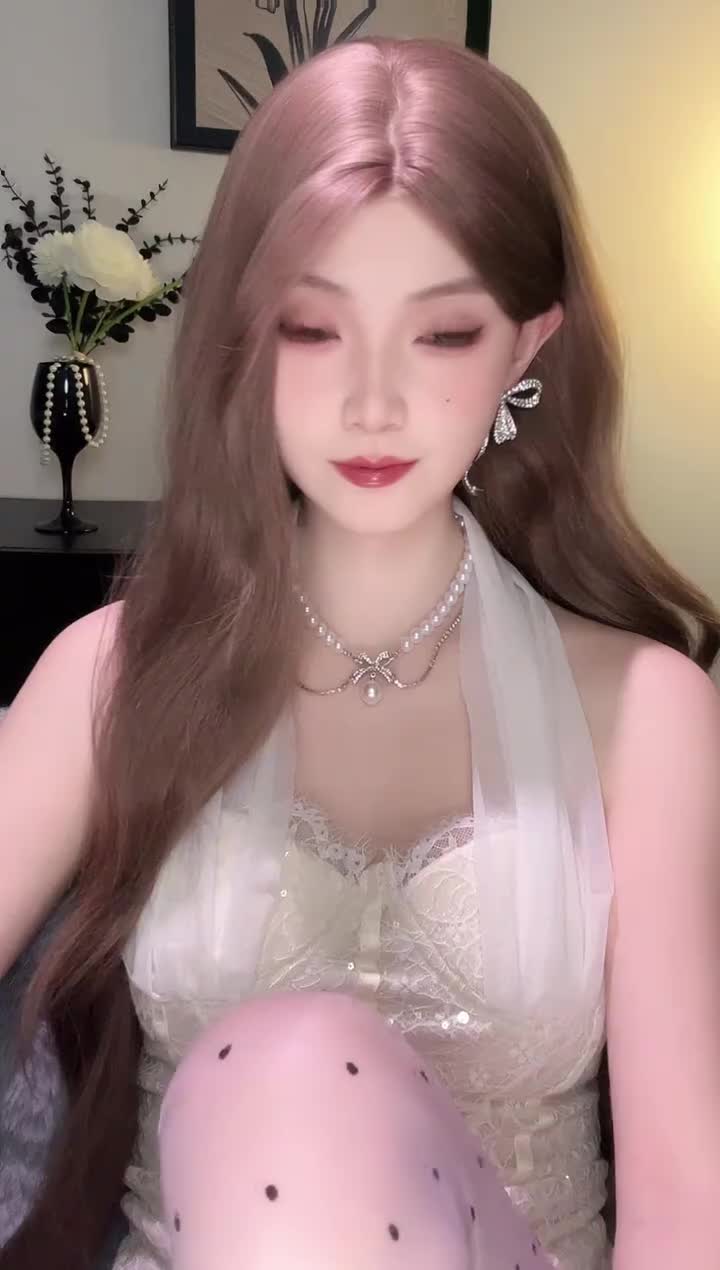 前妻_小心心看w_2025-10-22_14-27-46_000