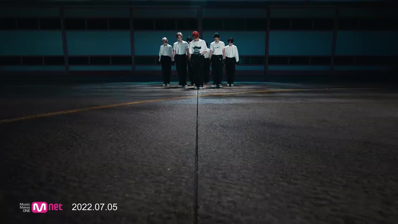20220708 'Future Perfect (Pass the MIC)' MV (Choreography ver.)