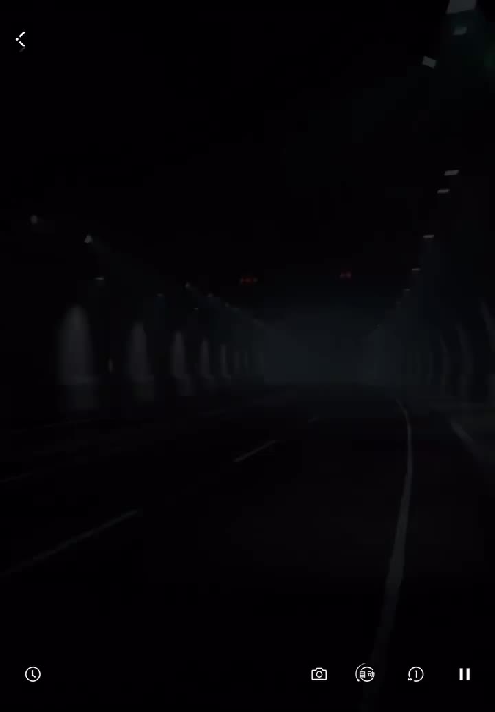 思念：即兴放逐