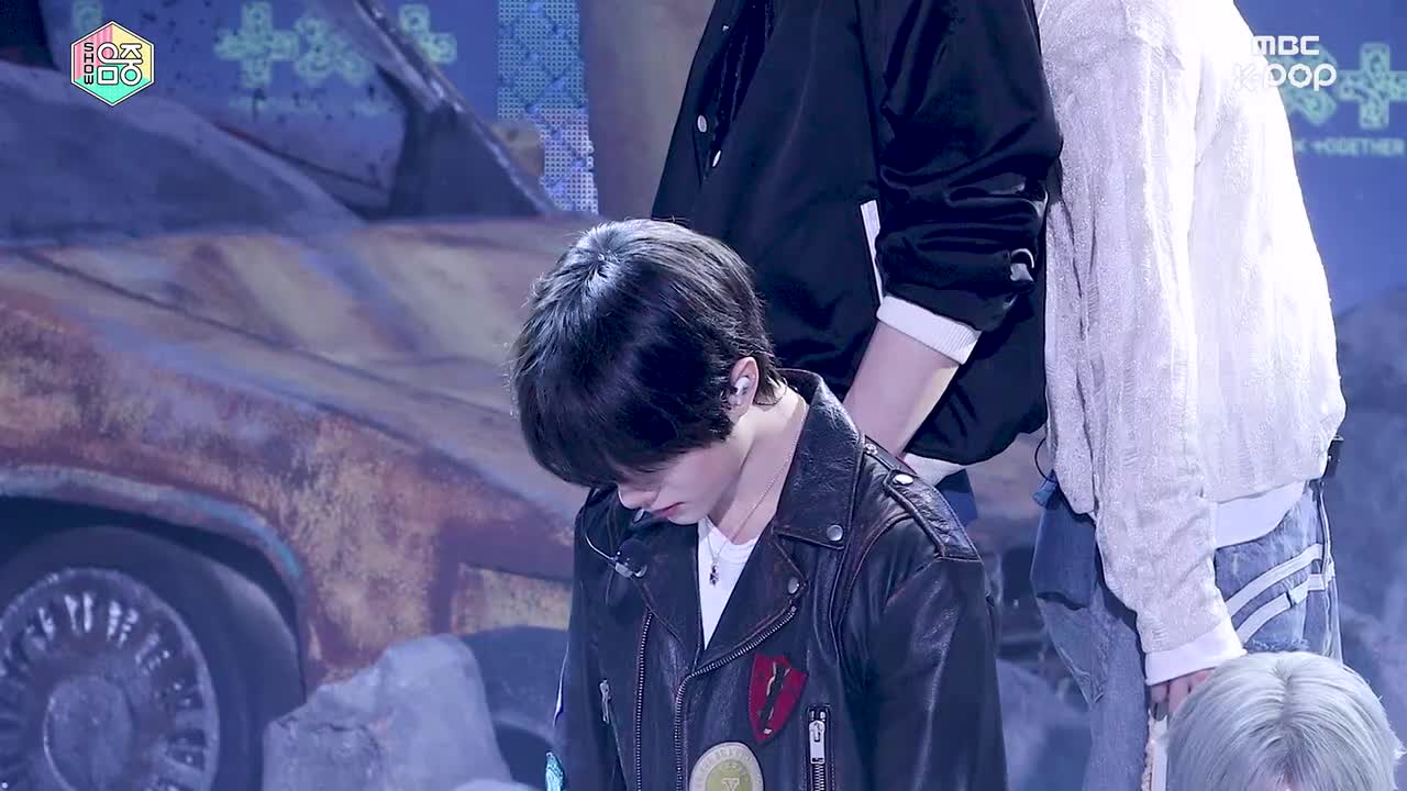 崔杋圭 横版直拍