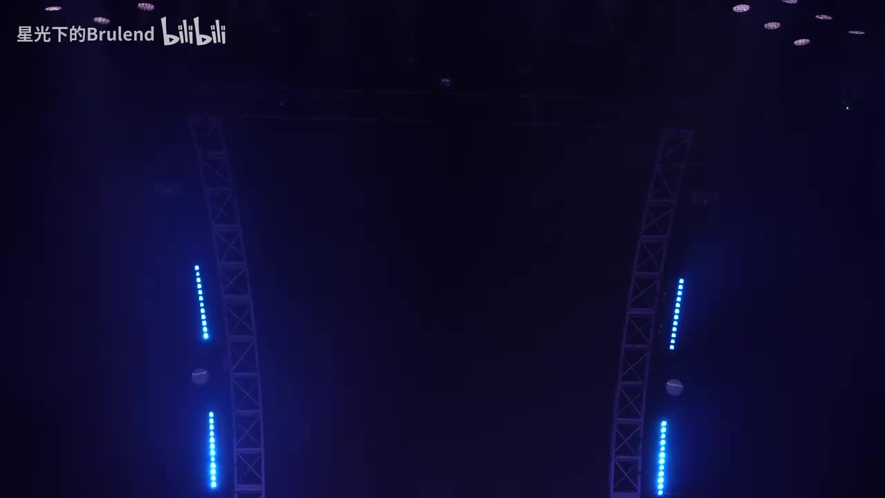 14．《教海鸥飞行的猫》