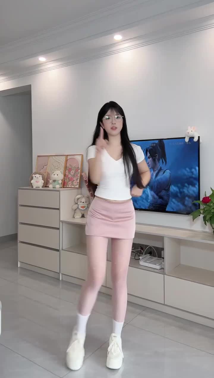 那个女孩_2025-12-28_05-44-51_009