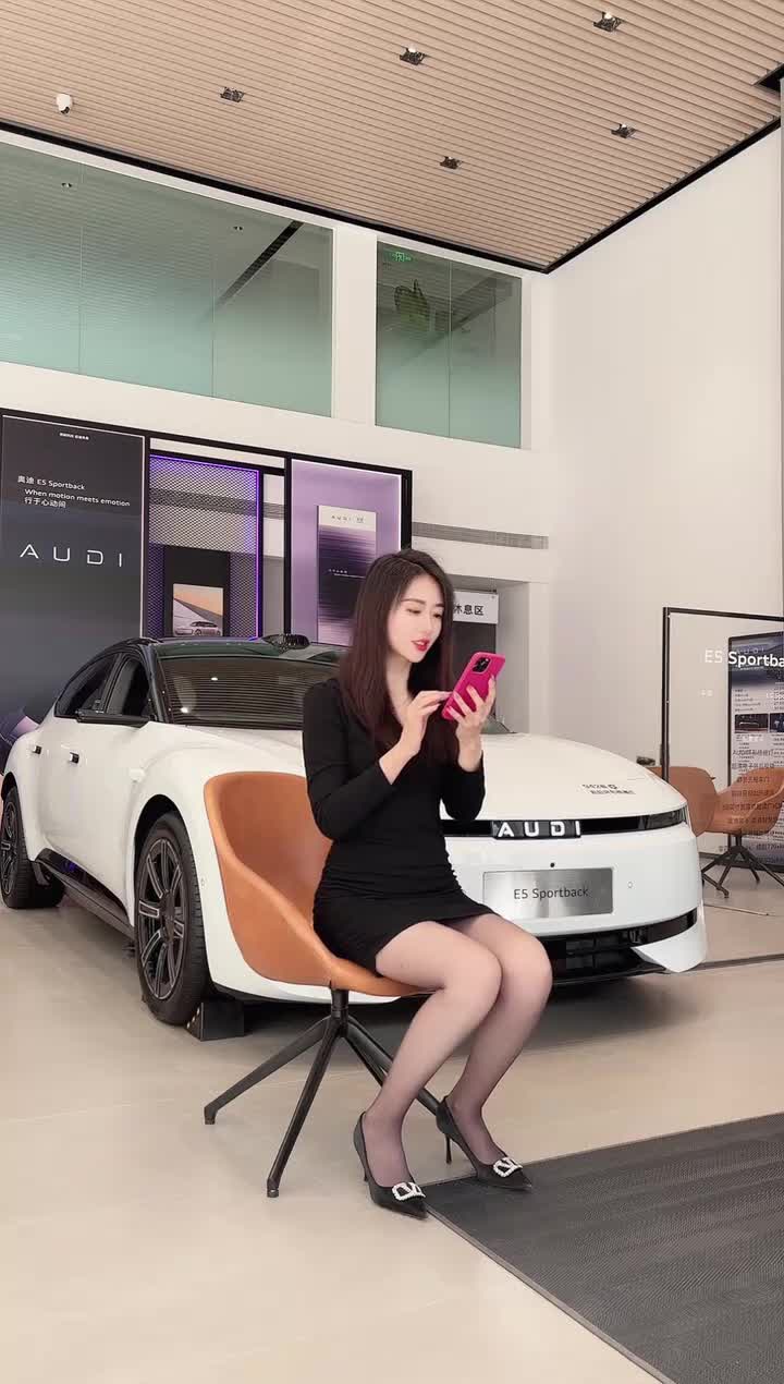 河南威佳省汽贸AUDI体验中心202511301029