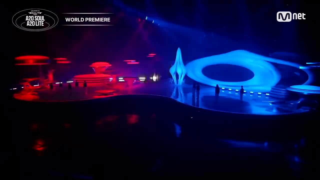 INTRO DANCE PERFORMANCE