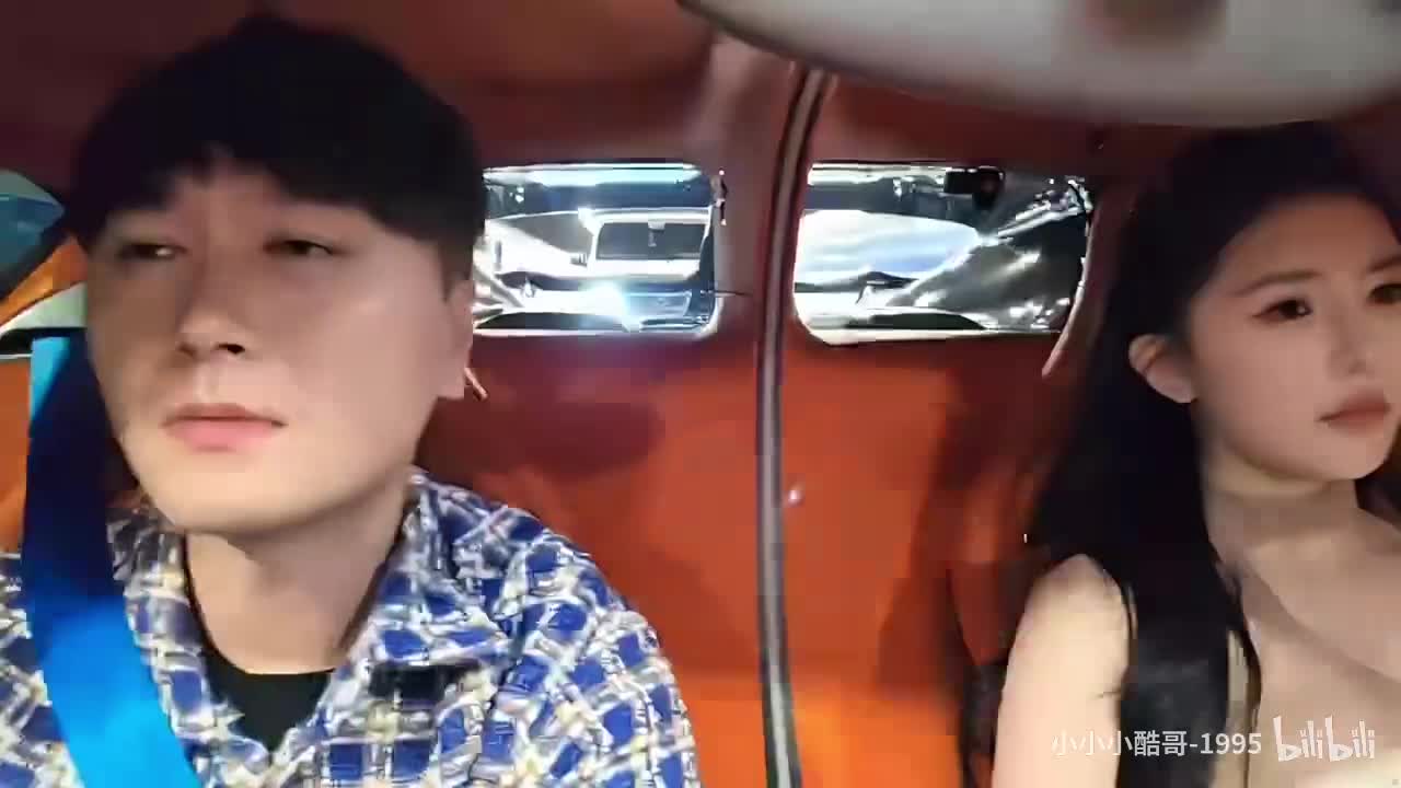 [2025-11-30 00-36-58][小小小酷哥-组织][上海，1元超粉]