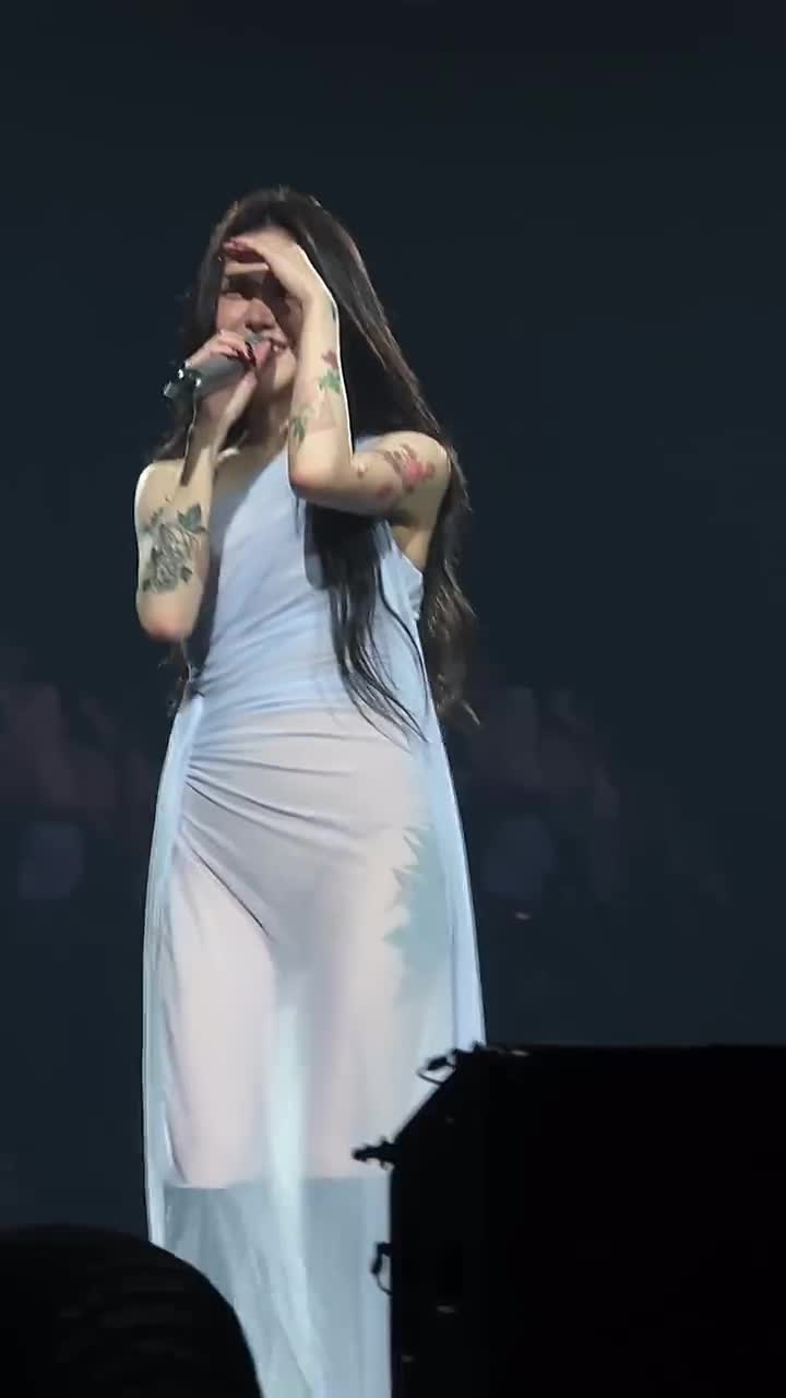 白艺潾 高画质 直拍 《片段节选》251026 Yerin Baek Flash and Core 2025