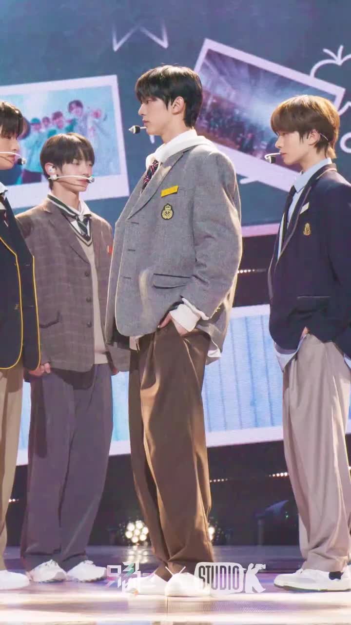 240216音银竖版'plot-twist'