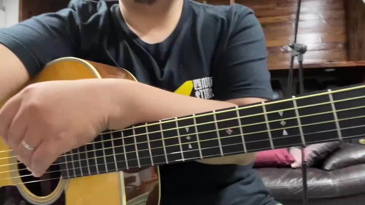 38-38--第四单元：扫弦_第三十八课 68和34扫弦