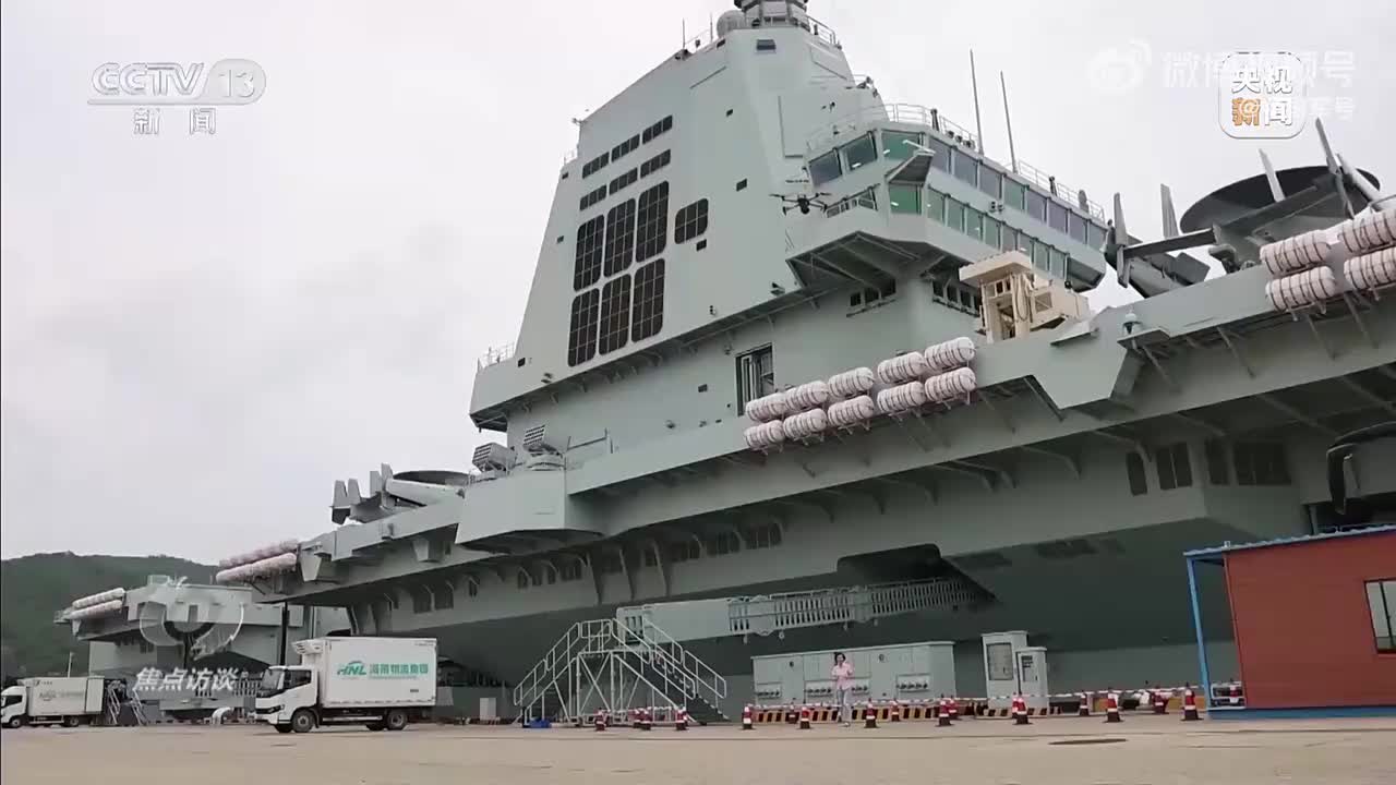 《焦点访谈》画面