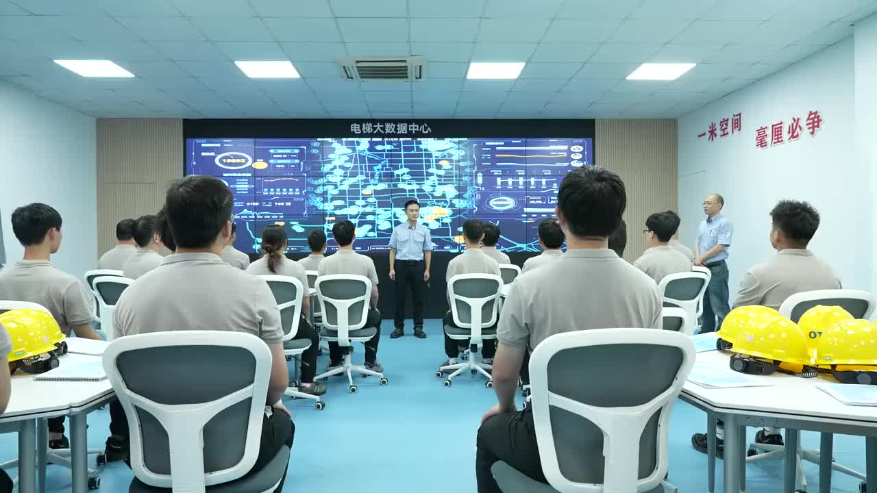 82 电梯阻车系统安装和调试