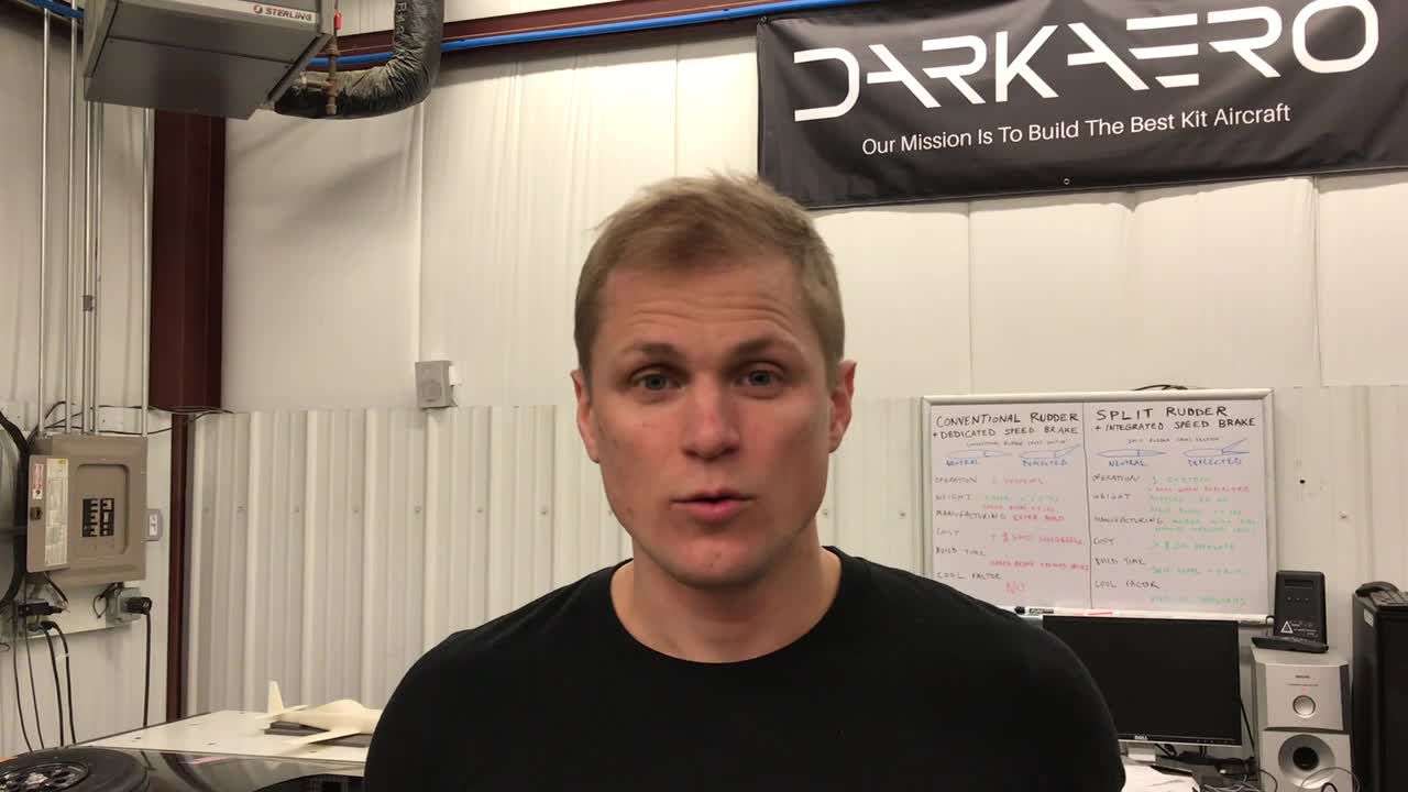 DarkAero 飞机分体舵