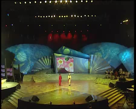 二人台《五月散花》辛礼生 刘美兰