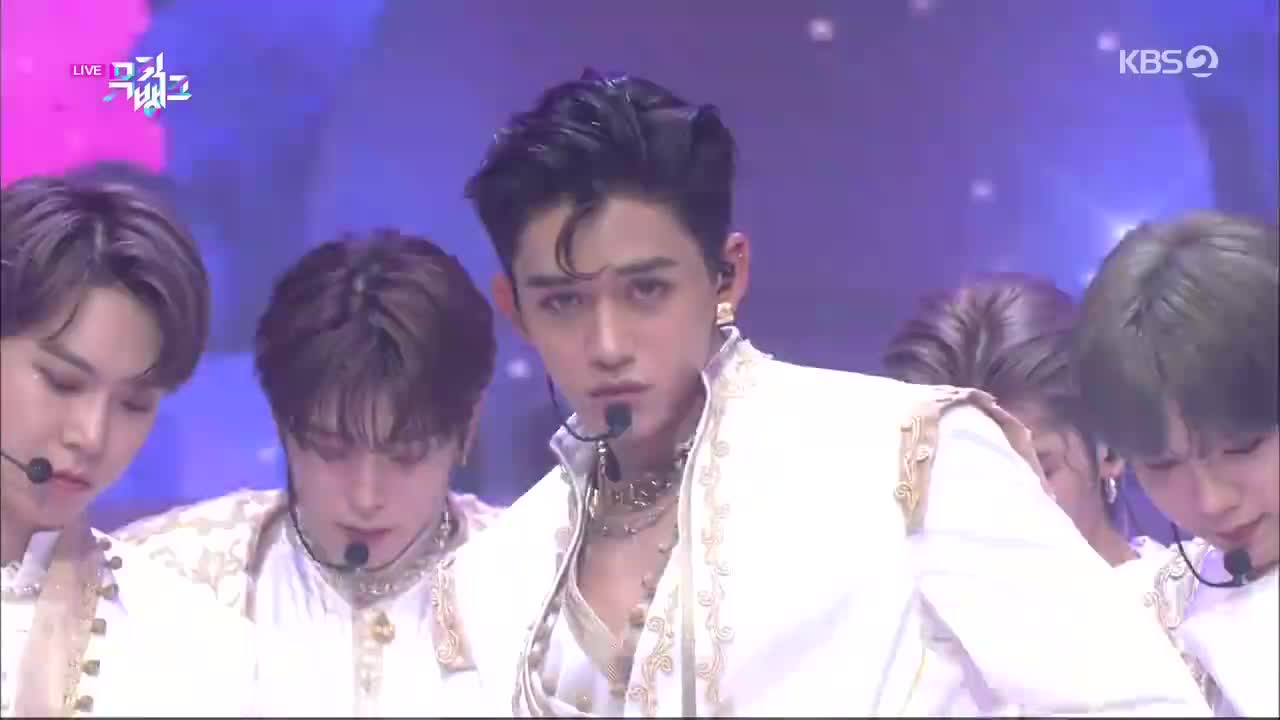 NCT U - Make A Wish (Birthday Song) (201030 KBS Music Bank)