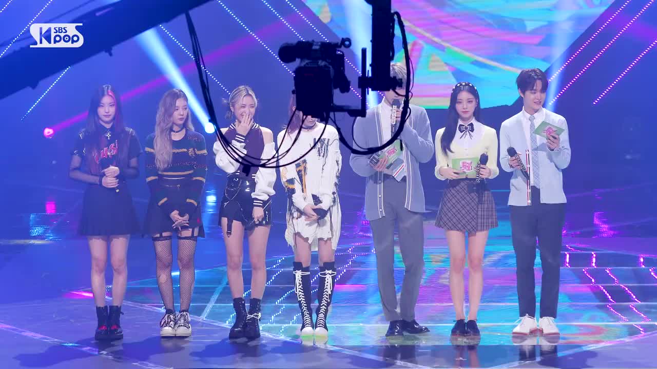 211010 SBS UHD Inkigayo 一位 + 安可